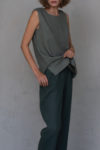 Sleeveless Linen Top and pants in Green close up